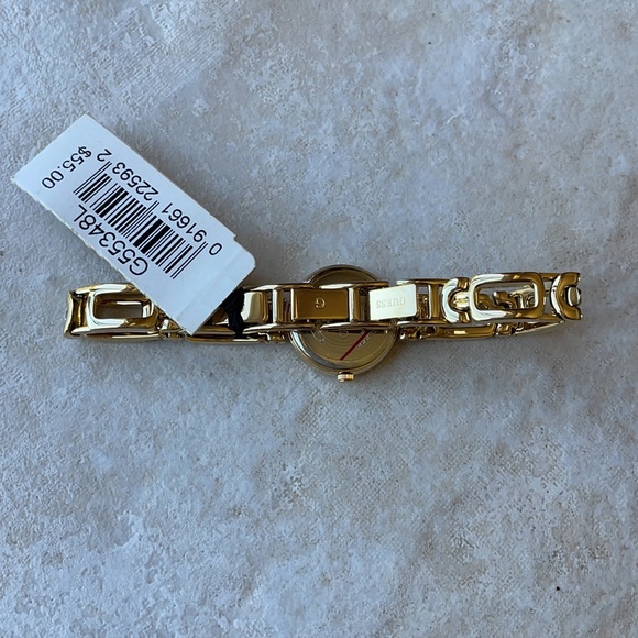 New Guess lady quartz w/box #G55358L - Picture 6 of 6